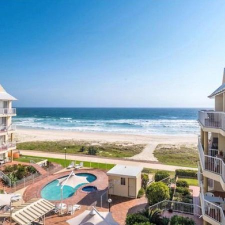 Crystal Beachfront Apartments 黄金海岸 外观 照片