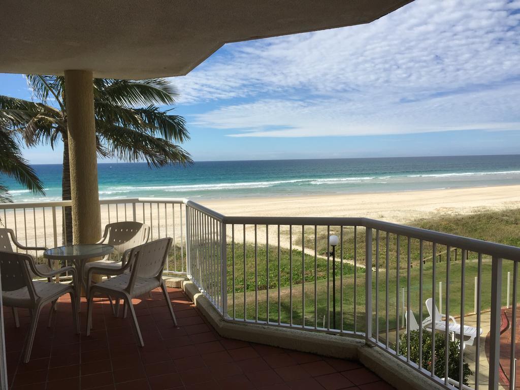 Crystal Beachfront Apartments 黄金海岸 外观 照片